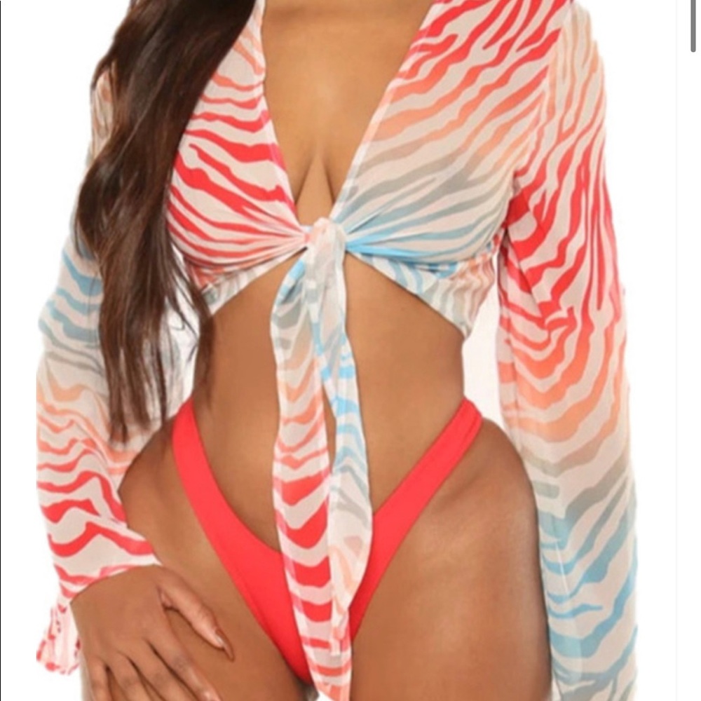 Three pieces swimsuit